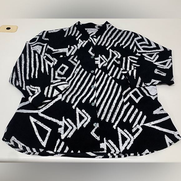 1990s Vintage KATHY CHE Black & White Double Breast Pocket Button Down Top - Picture 2 of 16